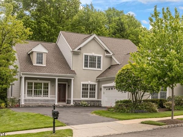 27 Bethpage Dr, Montgomery, NJ 08558