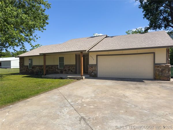 23712 E 104th Street S, Broken Arrow, OK 74014