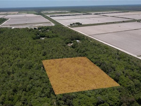Lager Lane , NAPLES, FL 34114