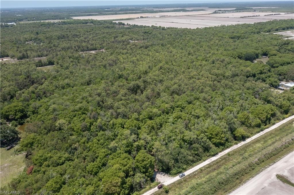Lager Lane , Naples, FL 34114 Photo