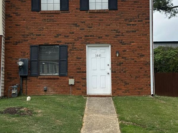 1441 Springleaf Circle SE, Smyrna, GA 30080