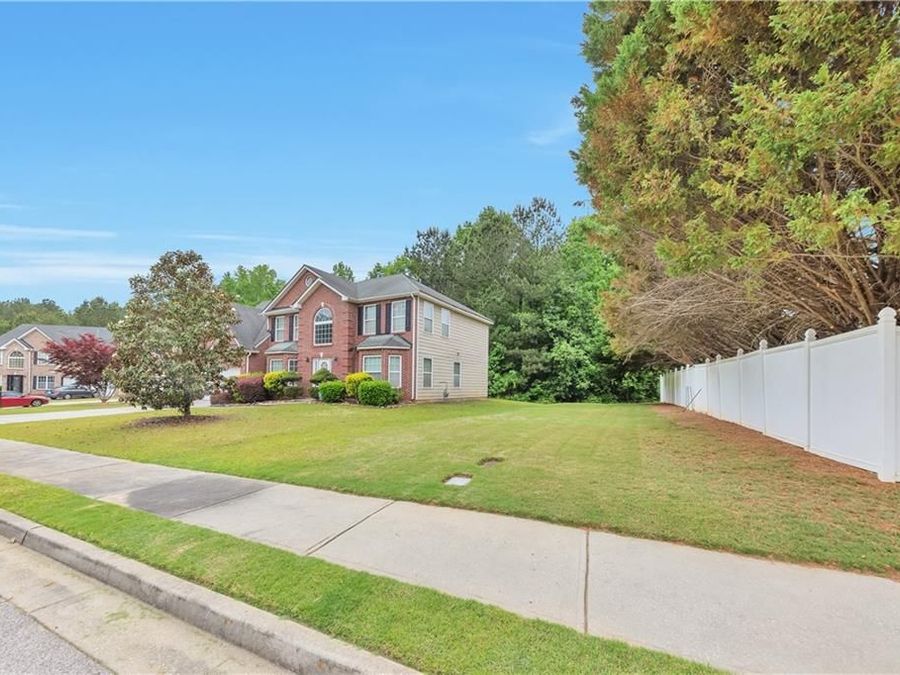 Property Image 6