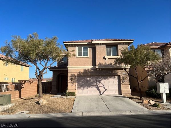10236 Wolf Pack Lane, Las Vegas, NV 89178