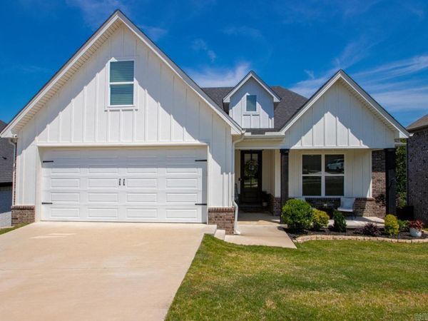 184 Ridgeview Trail, Maumelle, AR 72113