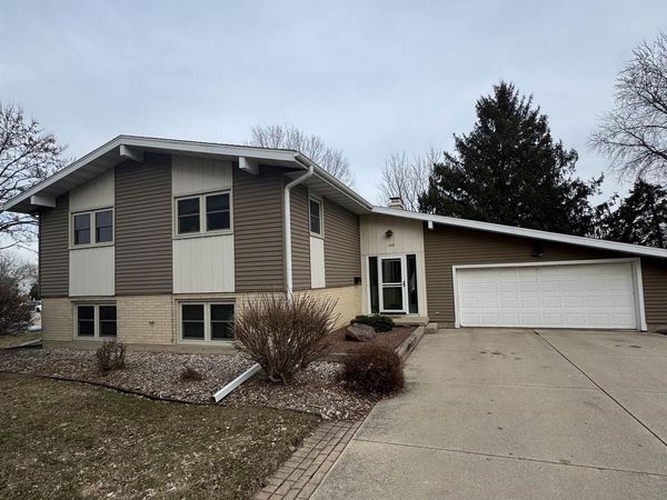 1309 Kuhle Drive, Sun Prairie, WI 53590