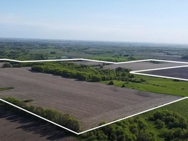 000 252nd Street, Panora, IA 50216