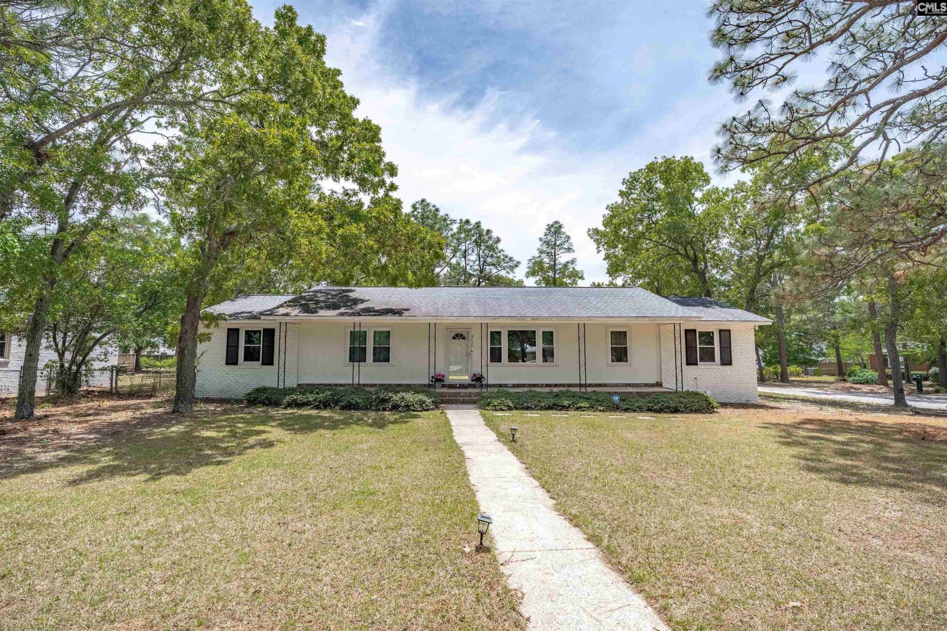 4530 Mosshill Road  Photo 4