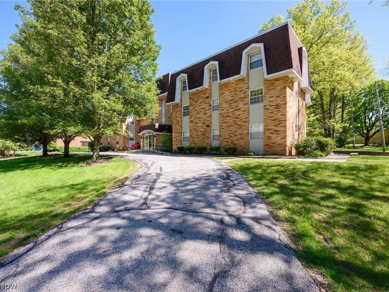 924 Memorial Parkway, Unit 207, Akron, OH 44303 Photo 22