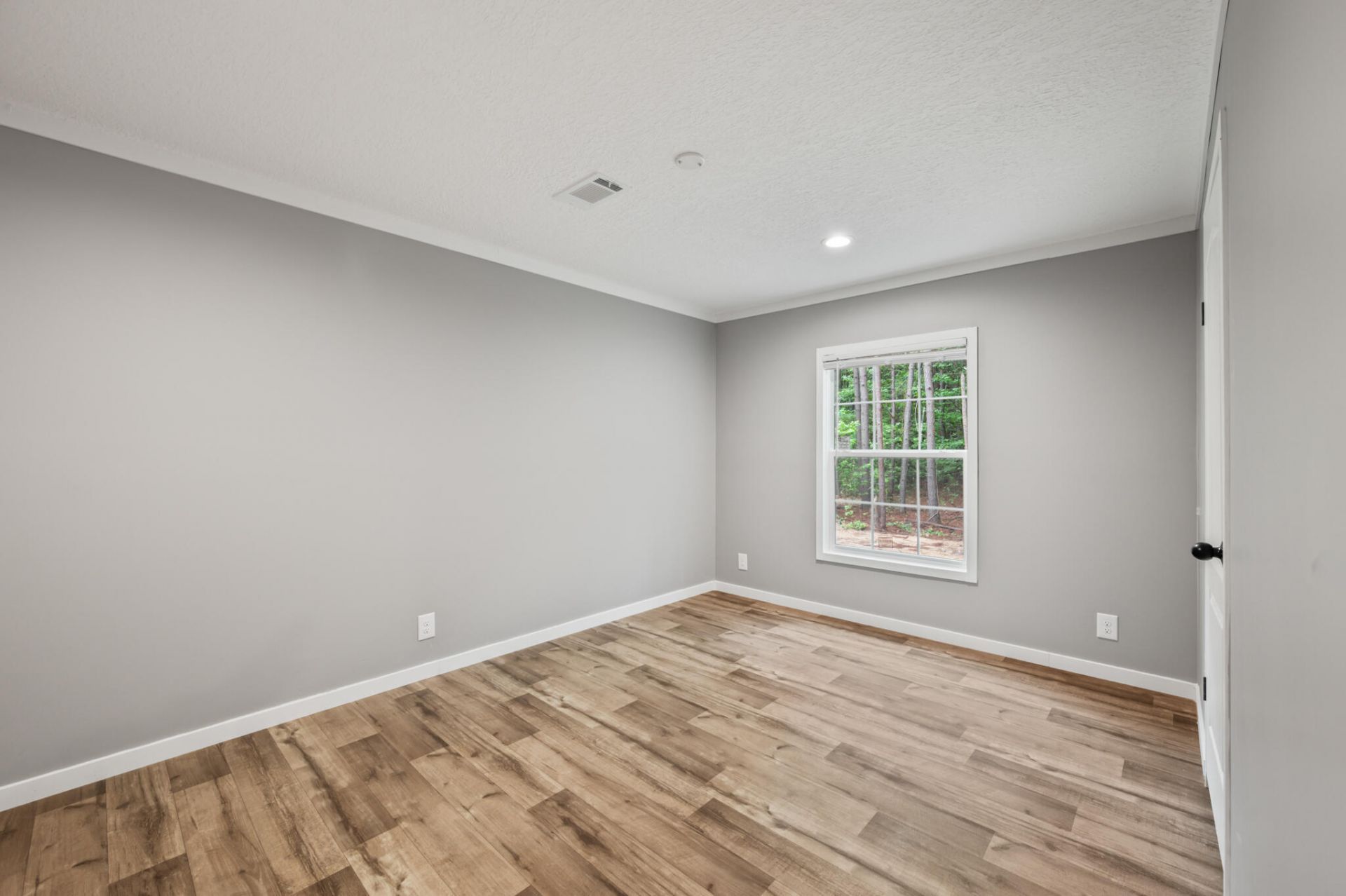143 Bonanza Drive Photo 13