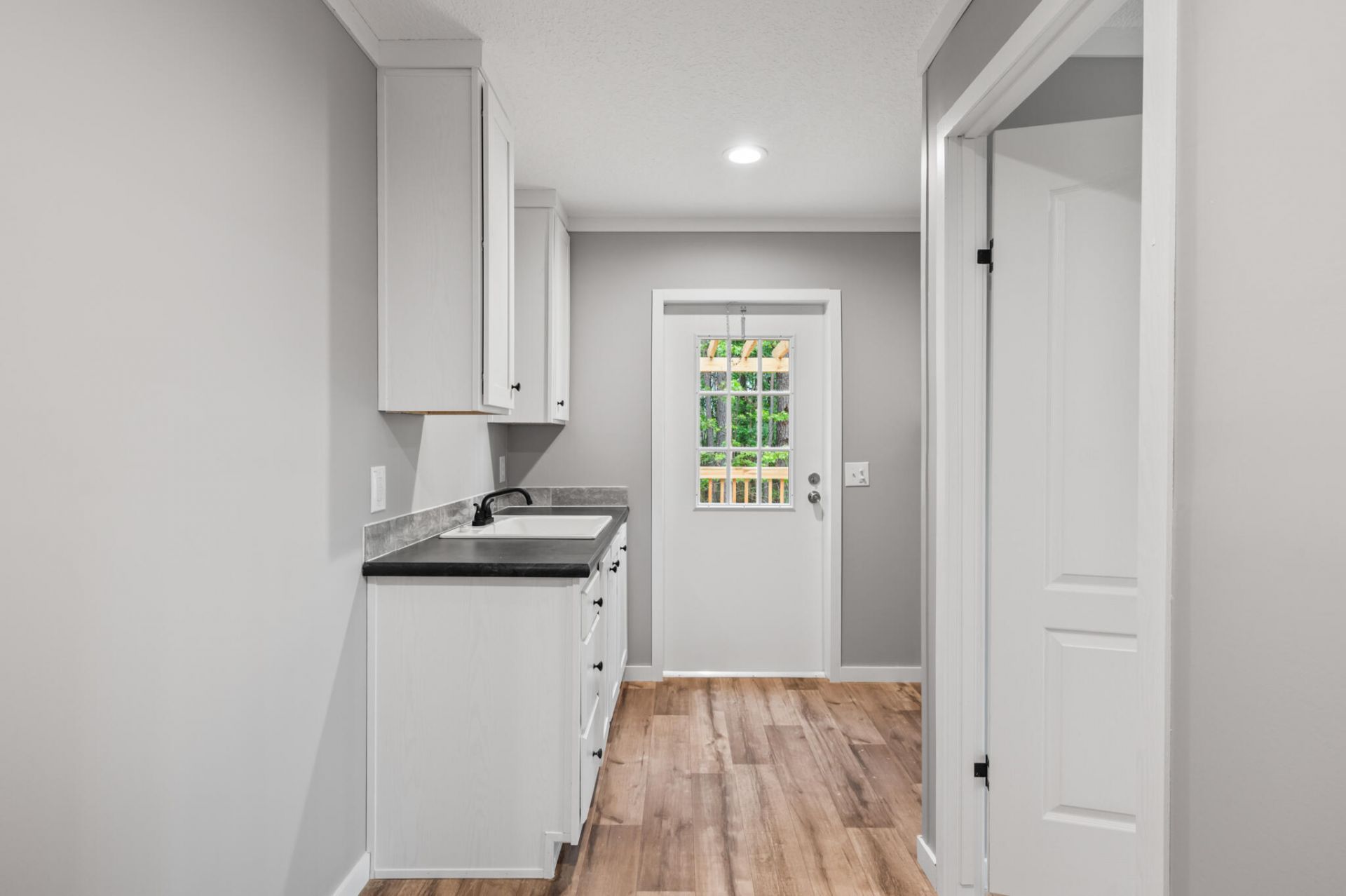 143 Bonanza Drive Photo 16