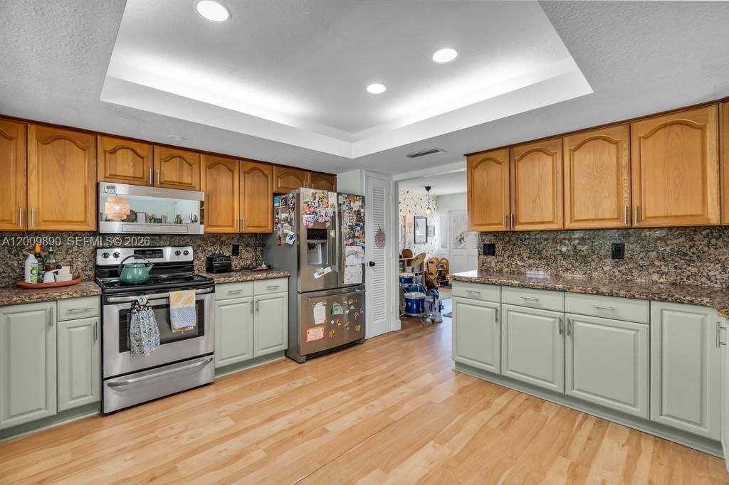 620 Lake Dasha Cir , Plantation, FL 33324 Photo