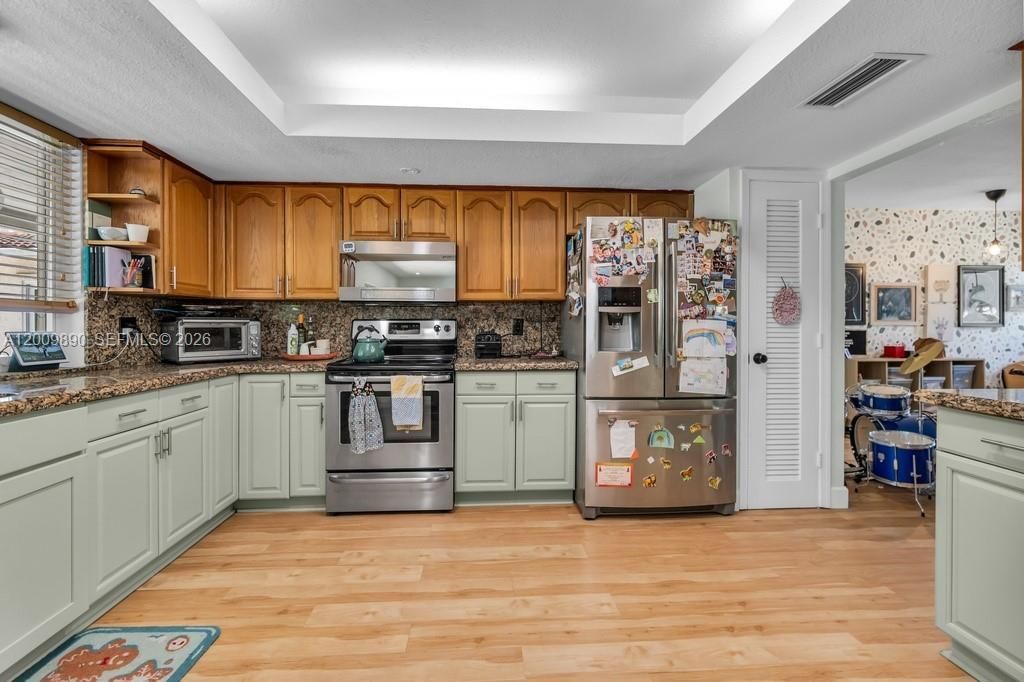 620 Lake Dasha Cir , Plantation, FL 33324 Photo
