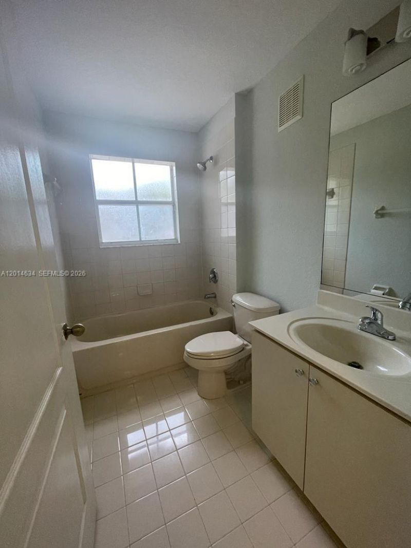 4760 SW 166th Ct , Miami, FL 33185 Photo