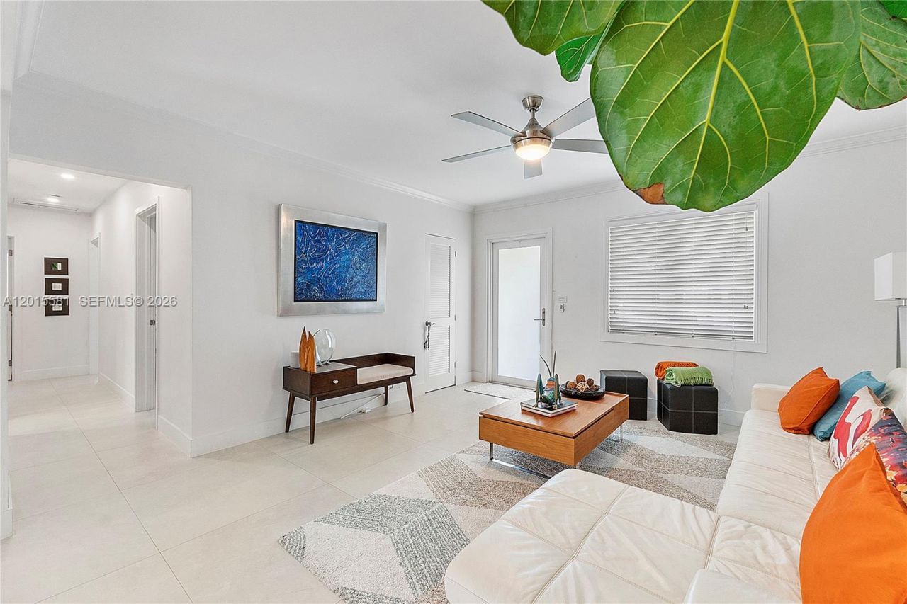 301 Hampton Ln , Key Biscayne, FL 33149 Photo