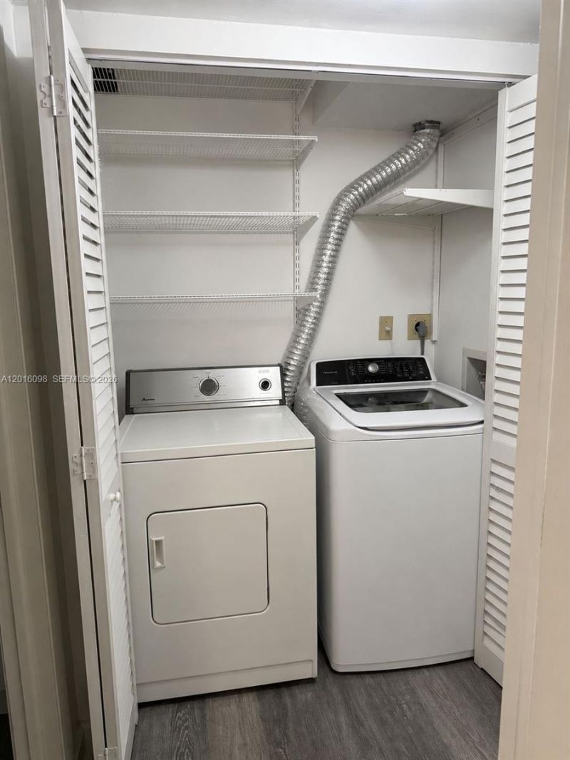 7900 NW 50th St , Unit 303, Lauderhill, FL 33351 Photo