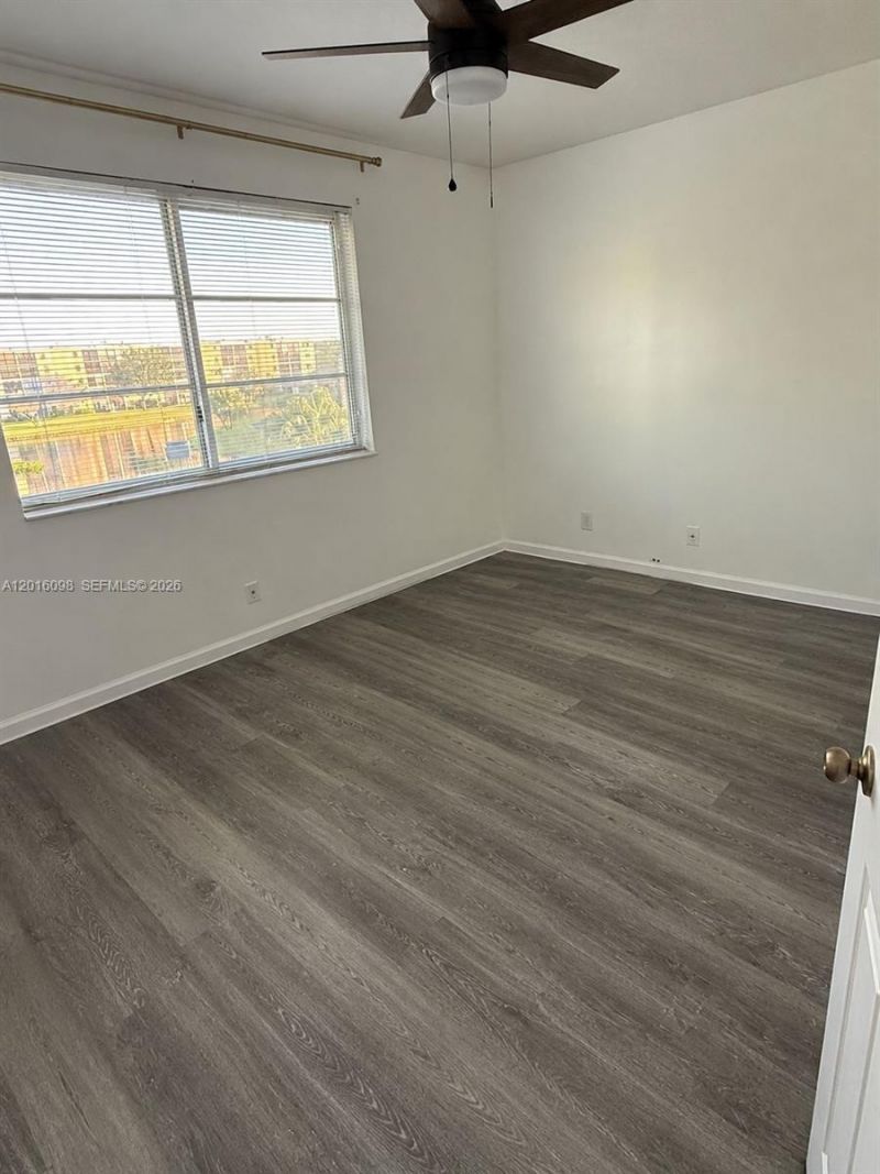 7900 NW 50th St , Unit 303, Lauderhill, FL 33351 Photo