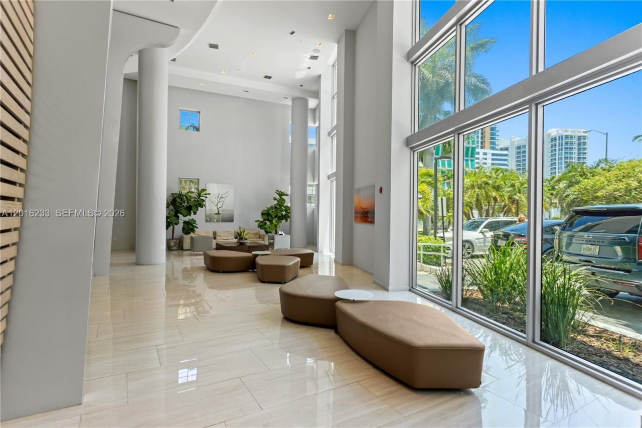6620 Indian Creek Dr, Unit 214, Miami Beach, FL 33141 Photo