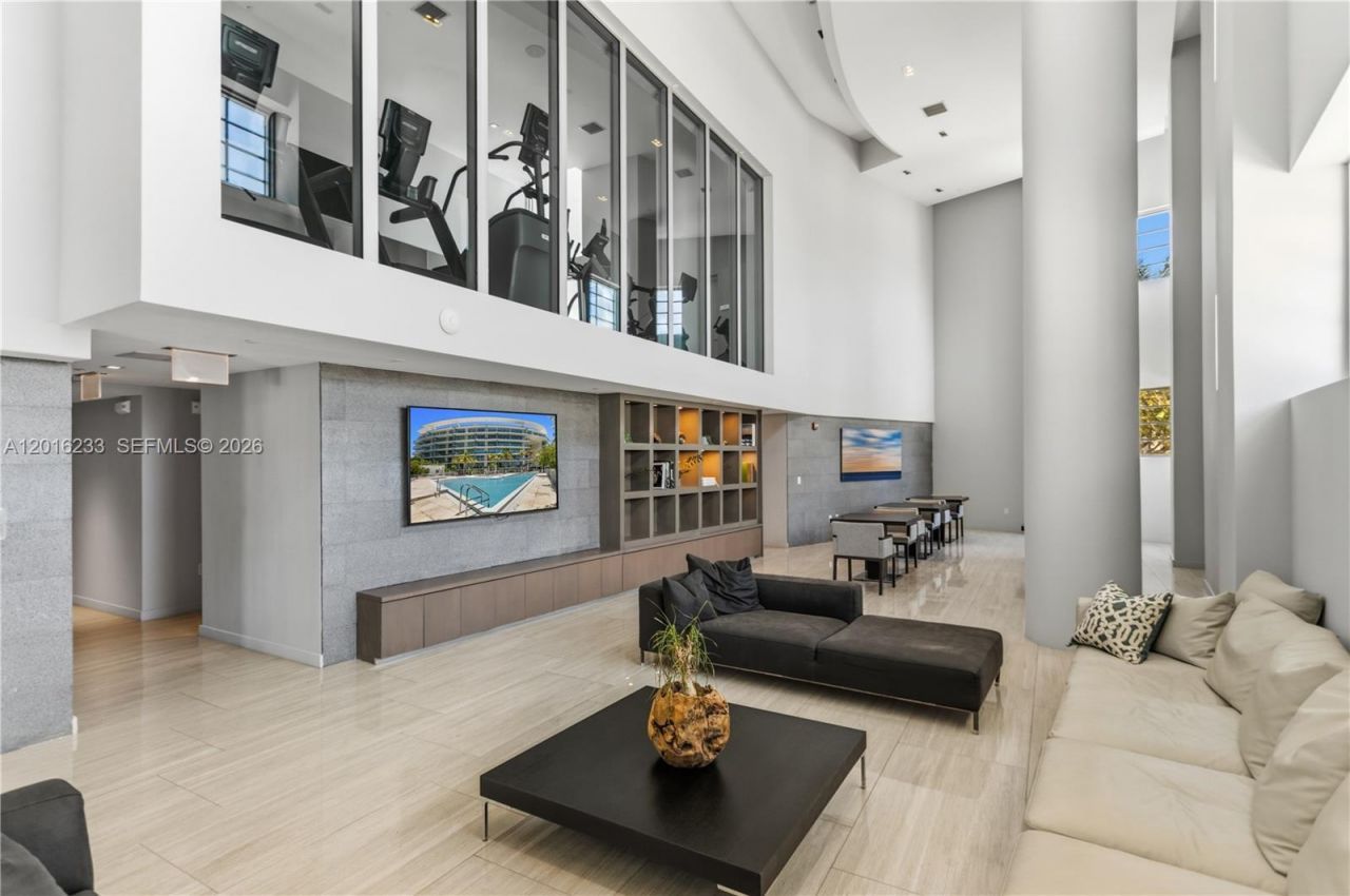 6620 Indian Creek Dr, Unit 214, Miami Beach, FL 33141 Photo