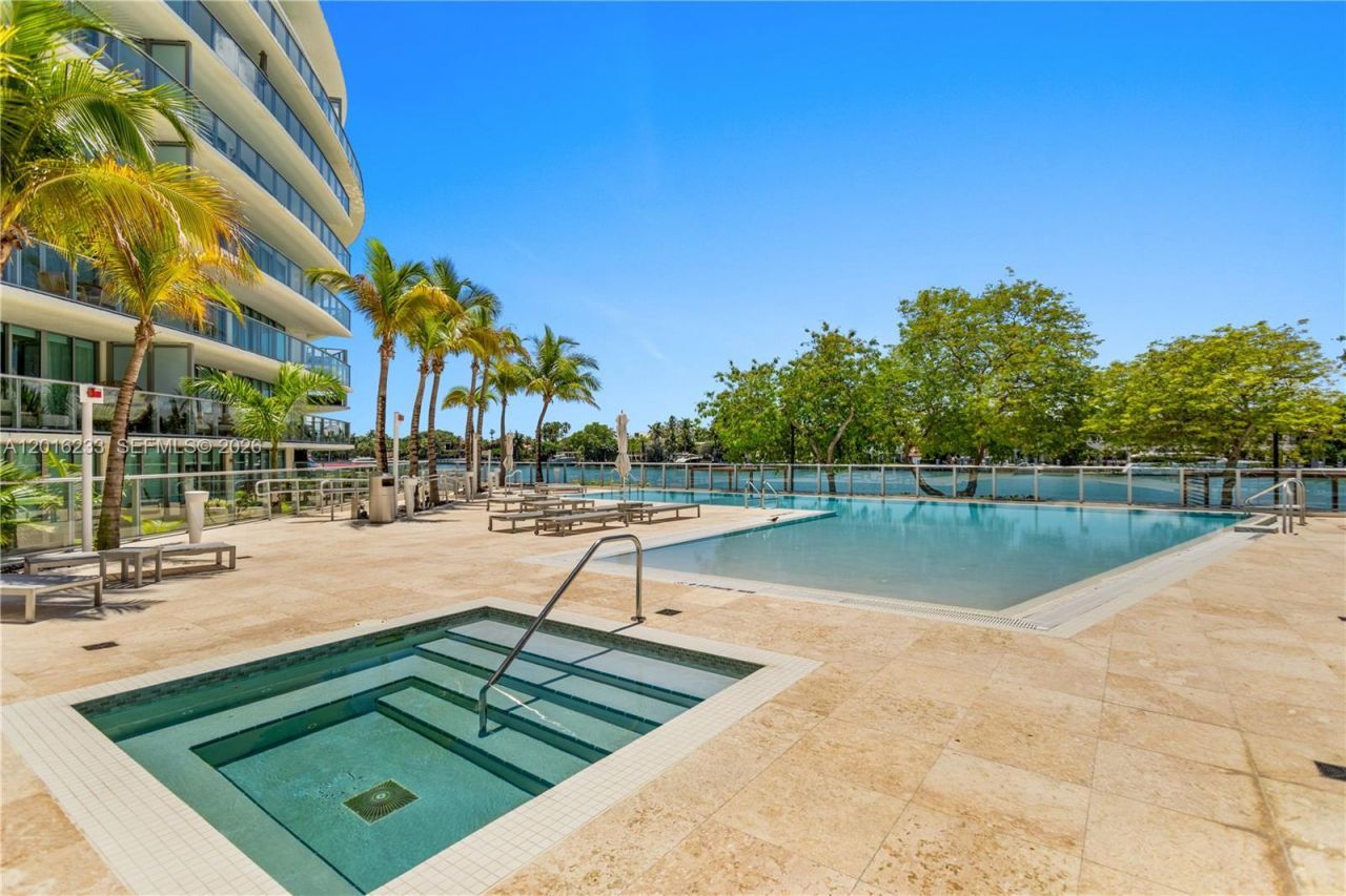 6620 Indian Creek Dr, Unit 214, Miami Beach, FL 33141 Photo