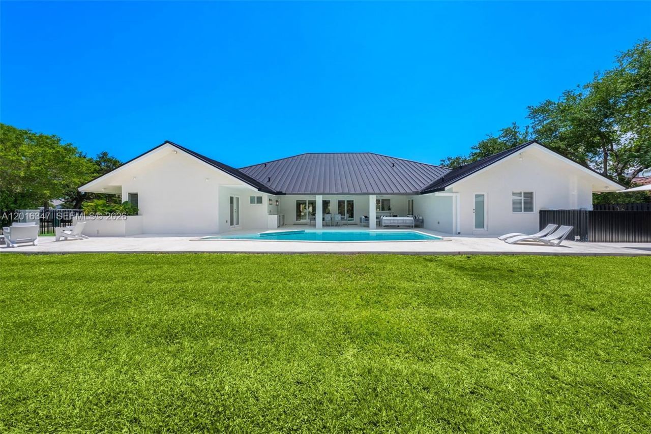 9201 SW 102nd St , Miami, FL 33176 Photo