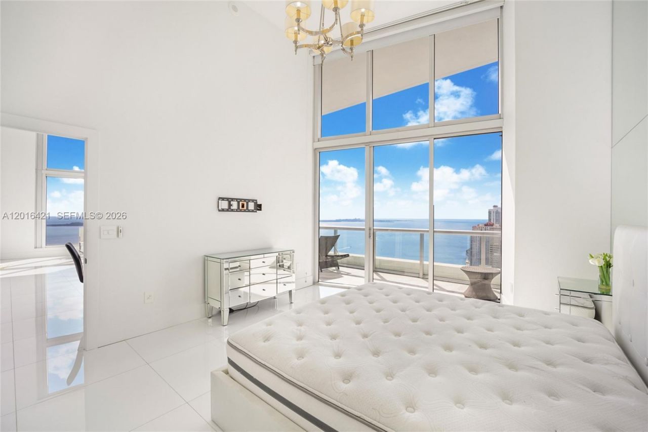 495 Brickell Ave , Unit 4101, Miami, FL 33131 Photo