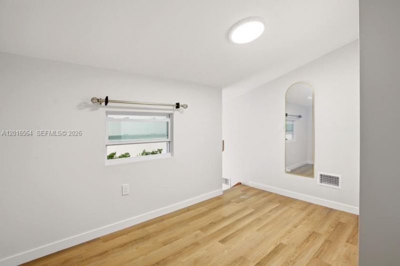 9425 Fontainebleau Blvd, Unit 202, Miami, FL 33172 Photo