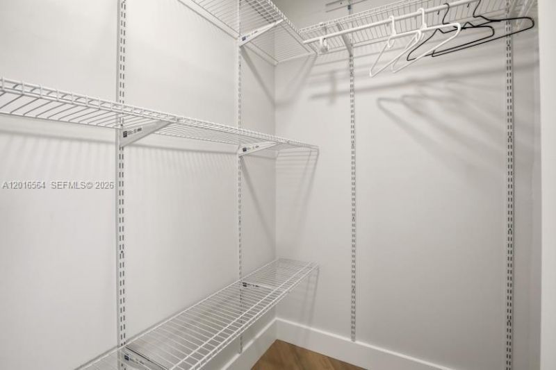 9425 Fontainebleau Blvd, Unit 202, Miami, FL 33172 Photo
