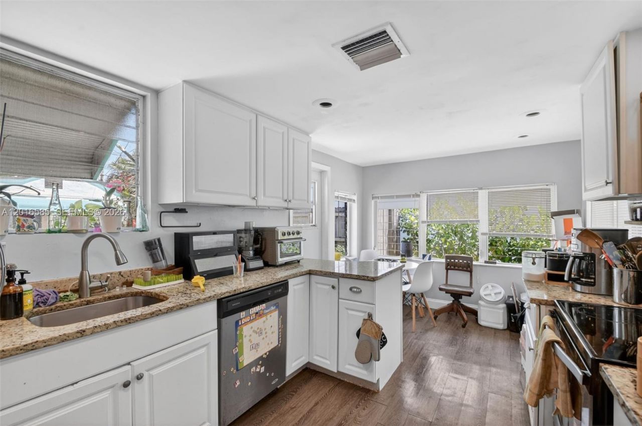 1224 N K St , Lake Worth, FL 33460 Photo
