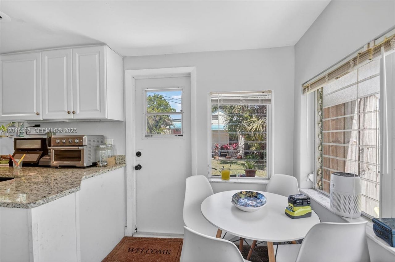 1224 N K St , Lake Worth, FL 33460 Photo