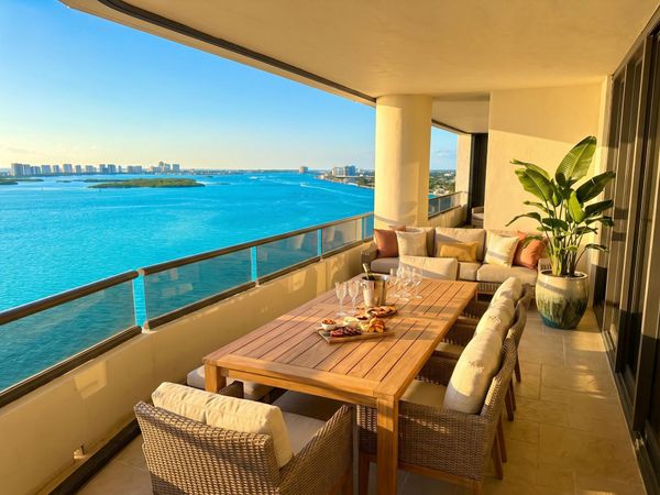 100 Lakeshore Drive, Unit T51, North Palm Beach, FL 33408