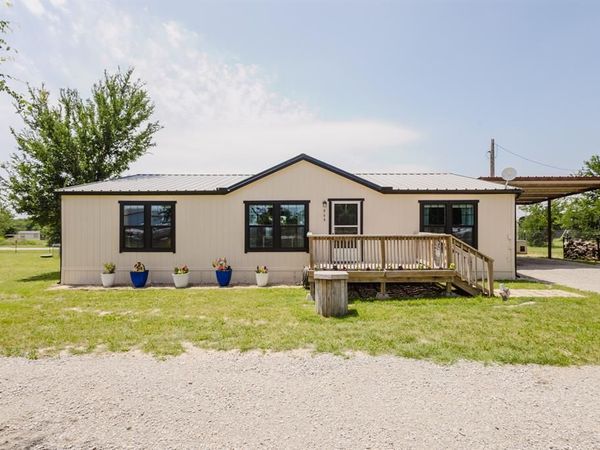 964 Private Road 4219 , Decatur, TX 76234