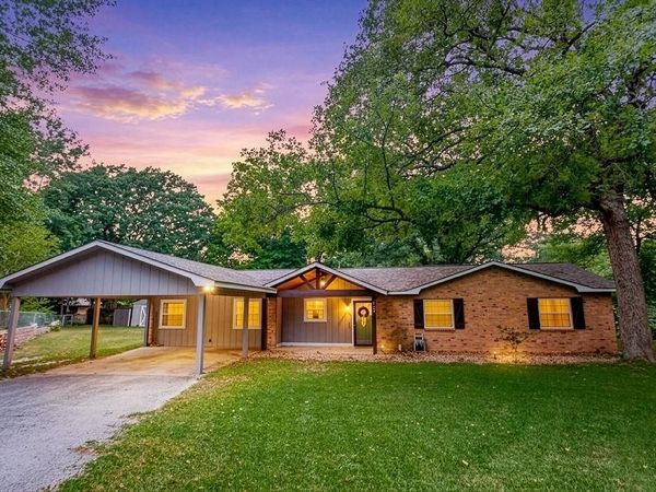 105 Grass Knoll Drive , Hideaway, TX 75771