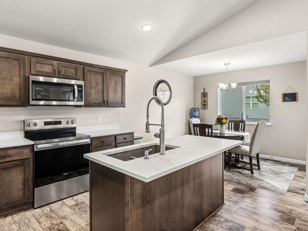 800 Harvest Circle SW, Lonsdale, MN 55046