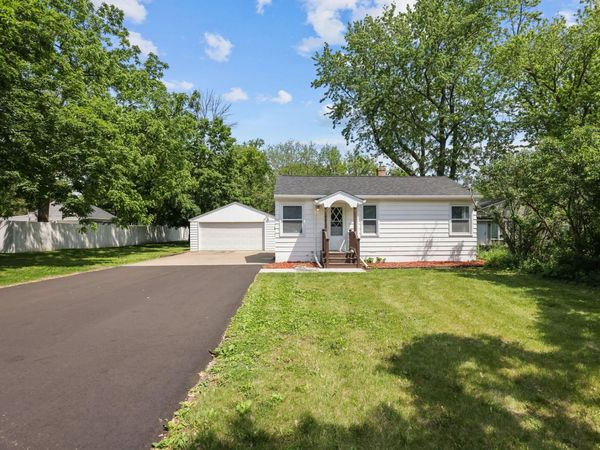 16612 Minnetonka Boulevard, Minnetonka, MN 55345