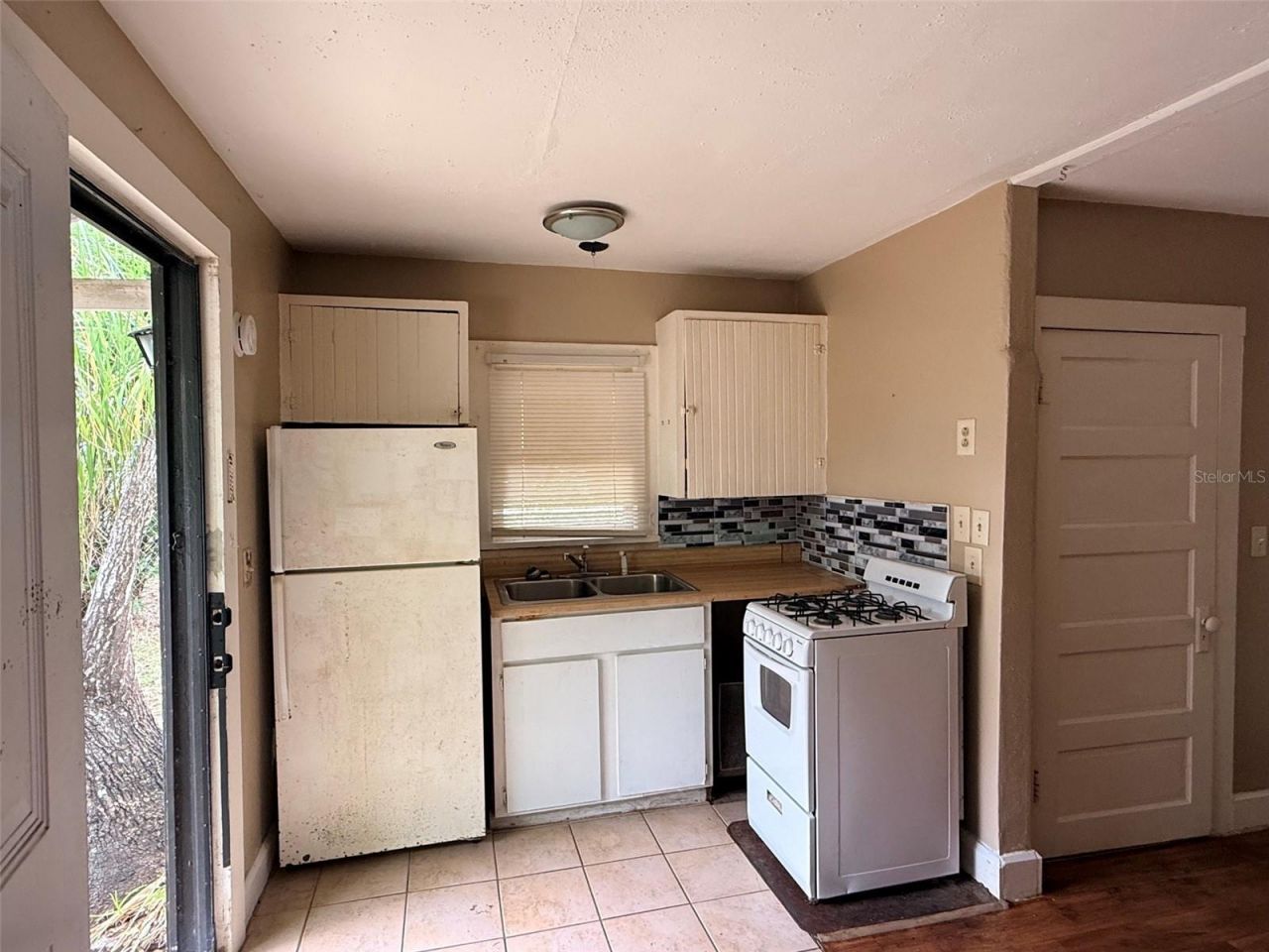 1648 27th Avenue N, Unit 2, Saint Petersburg, FL 33713 Photo