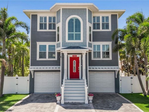 2300 AVENUE B, BRADENTON BEACH, FL 34217
