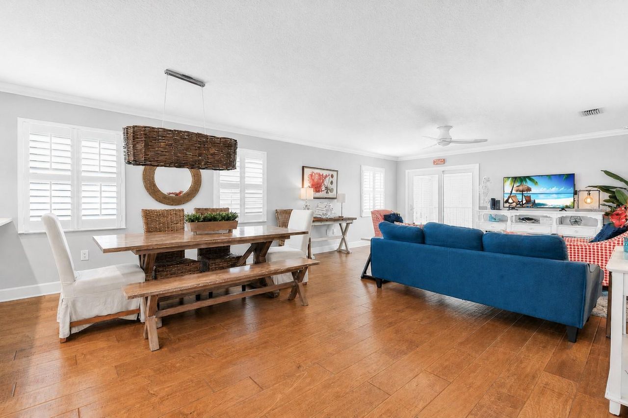 2300 Avenue B, Bradenton Beach, FL 34217 Photo