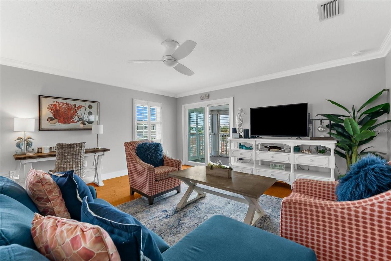 2300 Avenue B, Bradenton Beach, FL 34217 Photo