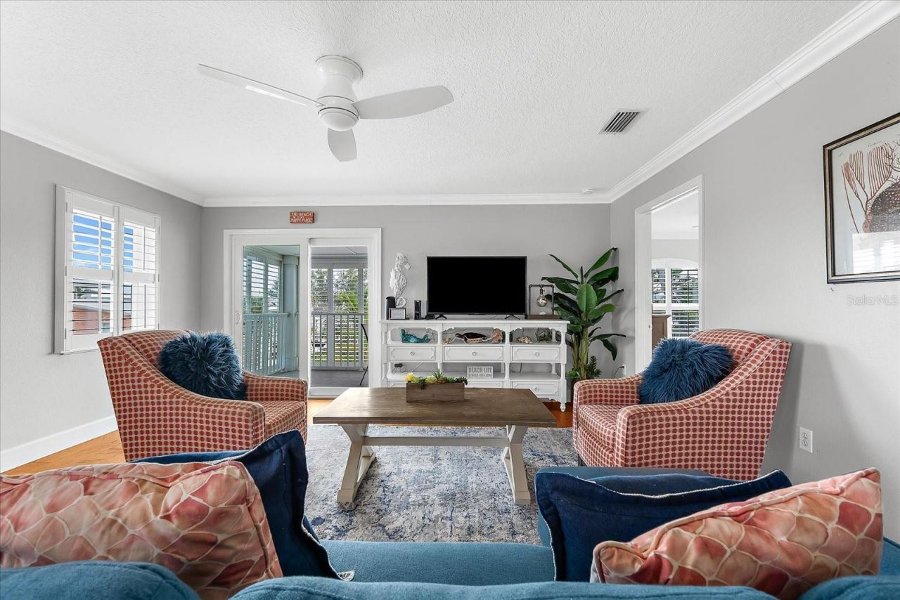 2300 Avenue B, Bradenton Beach, FL 34217 Photo