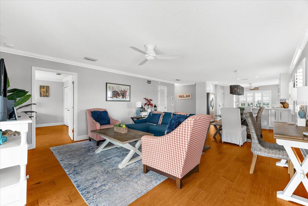 2300 Avenue B, Bradenton Beach, FL 34217 Photo