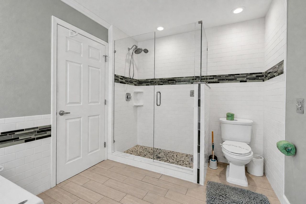 2300 Avenue B, Bradenton Beach, FL 34217 Photo