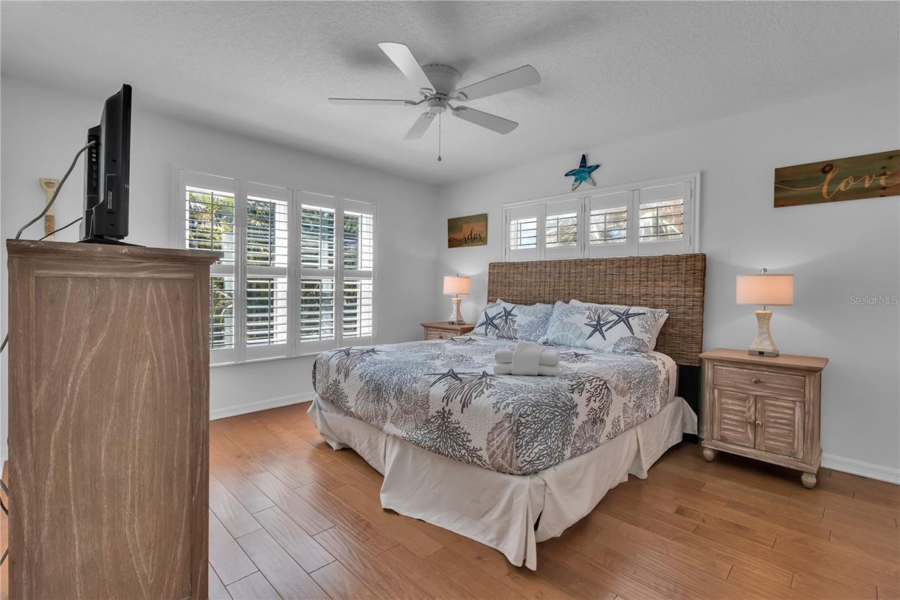2300 Avenue B, Bradenton Beach, FL 34217 Photo