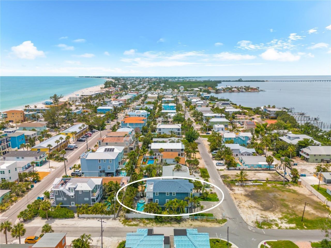2300 Avenue B, Bradenton Beach, FL 34217 Photo