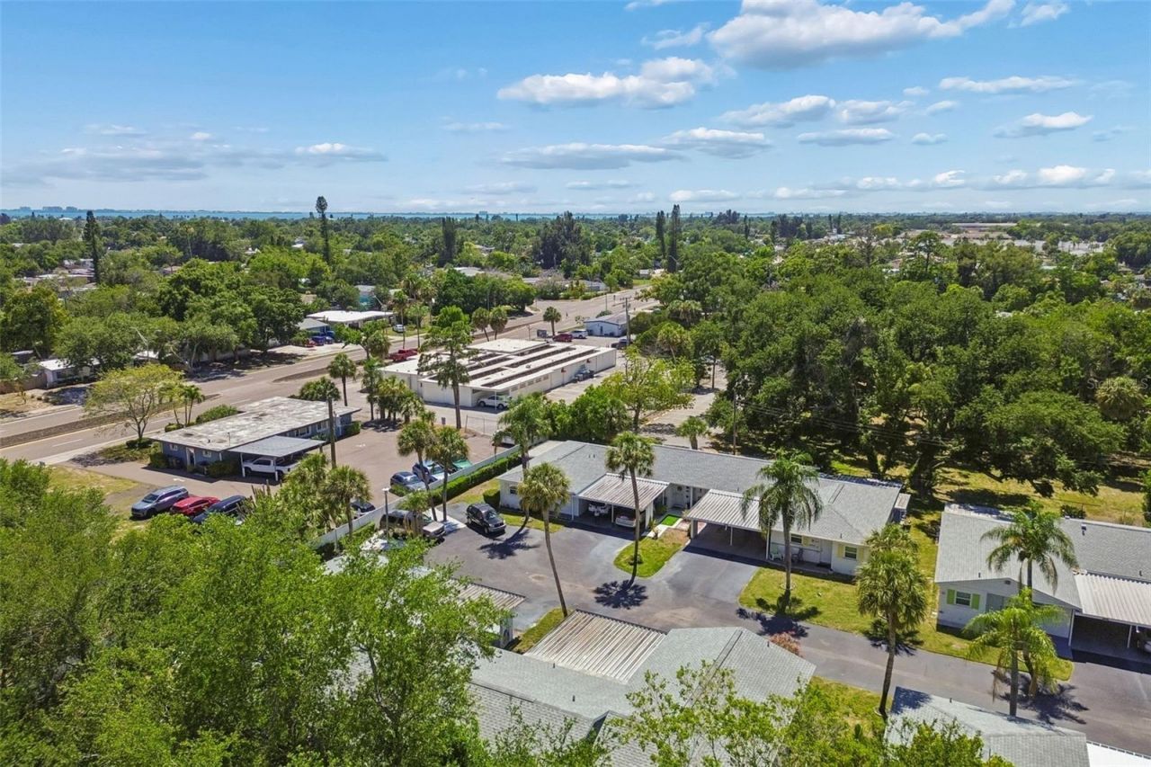 6072 Arlene Way , Bradenton, FL 34207 Photo