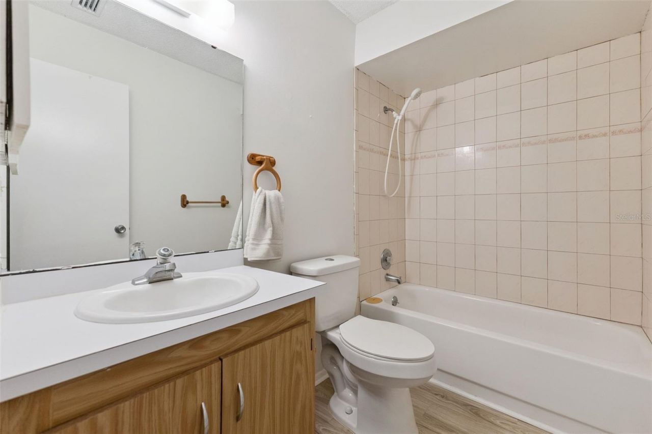 201 Club House Boulevard, Unit 201, New Smyrna Beach, FL 32168 Photo