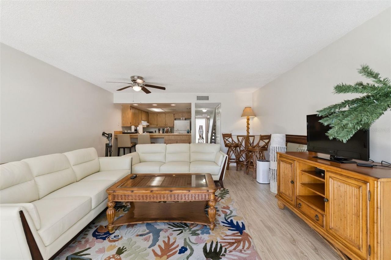 201 Club House Boulevard, Unit 201, New Smyrna Beach, FL 32168 Photo
