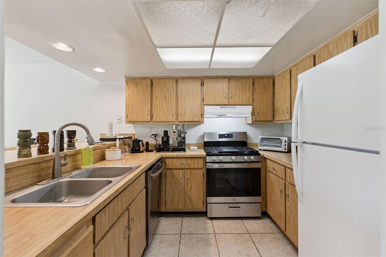 201 Club House Boulevard, Unit 201, New Smyrna Beach, FL 32168 Photo