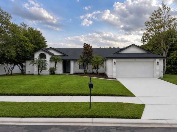 1012 WILLA LAKE CIRCLE , OVIEDO, FL 32765