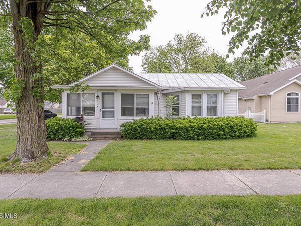 224 E Indiana Avenue, Maumee, OH 43537