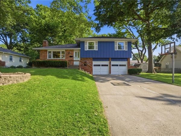 11216 W 71ST Street, Shawnee, KS 66203